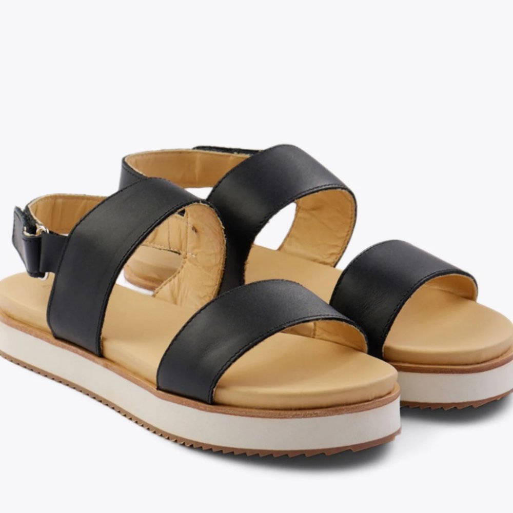 Nisolo Go-To Flatform Leather Sandal Black Size 6